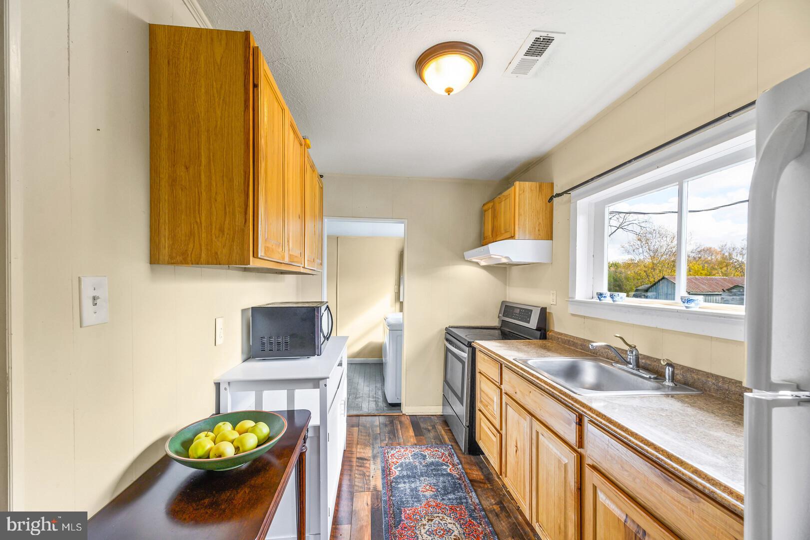 9253 Elk Run Road Catlett, VA 20119 - Photo 13 of 22 Kitchen