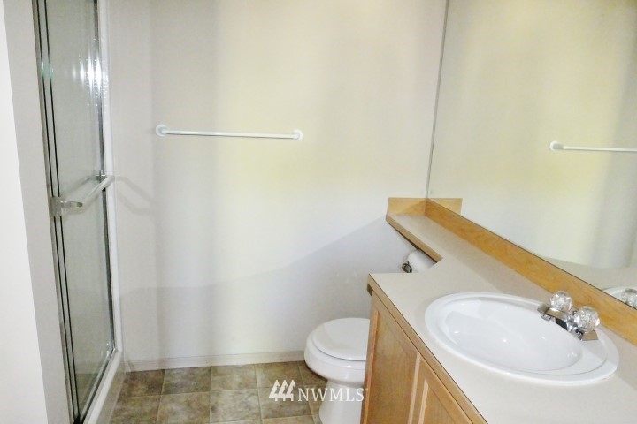 20215 10th Avenue Southeast Bothell, WA 98012 - Photo 11 of 14 Gallery Image 11