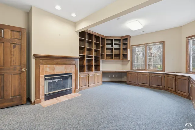 $850,000 | 1604 Bob White Drive, Lawrence, KS 66047