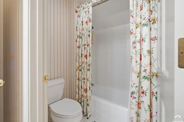 $850,000 | 1604 Bob White Drive, Lawrence, KS 66047