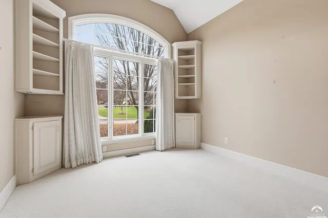 $850,000 | 1604 Bob White Drive, Lawrence, KS 66047