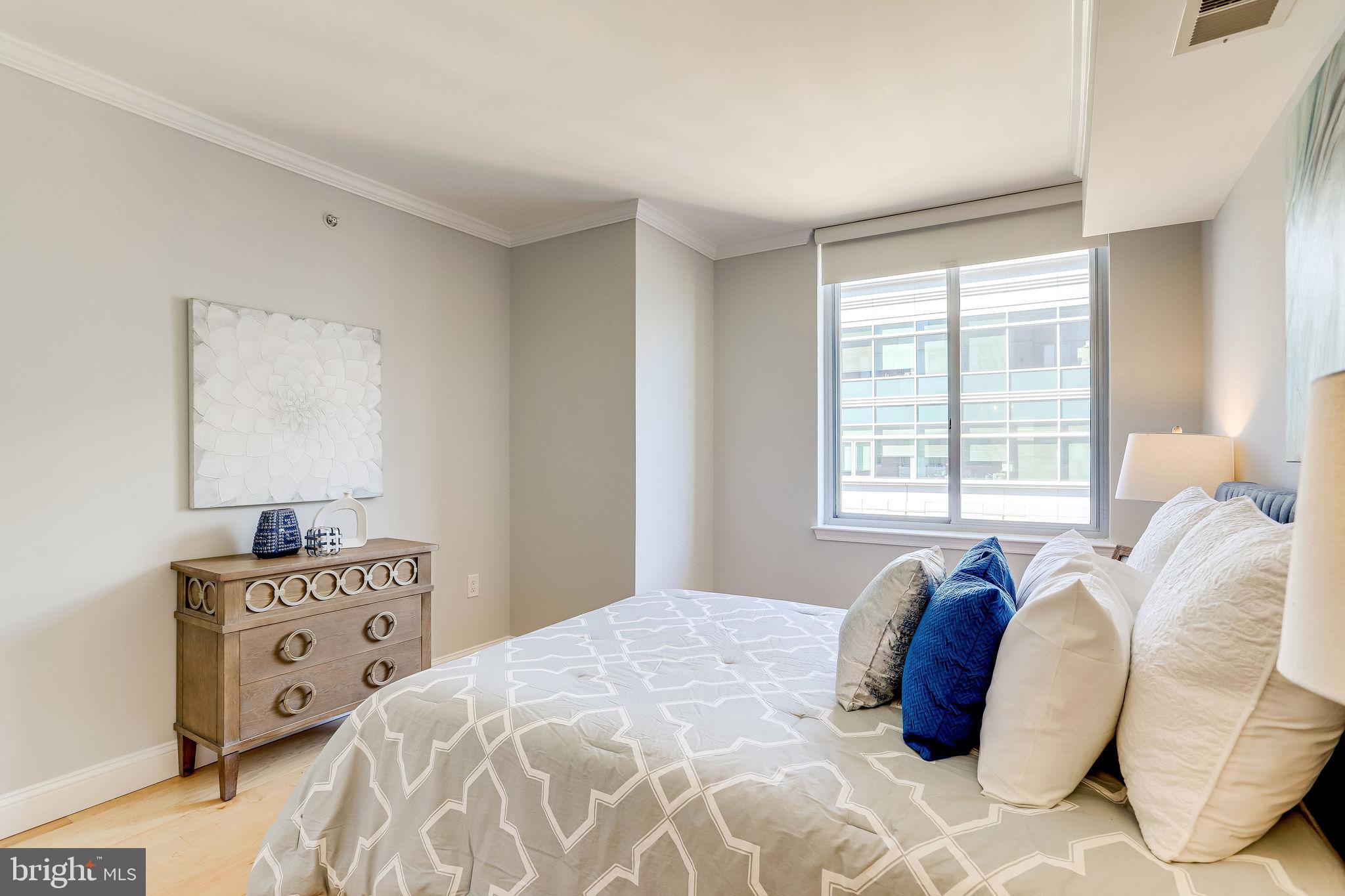851 North Glebe Road, Unit 1417 Arlington, VA 22203 - Photo 37 of 66