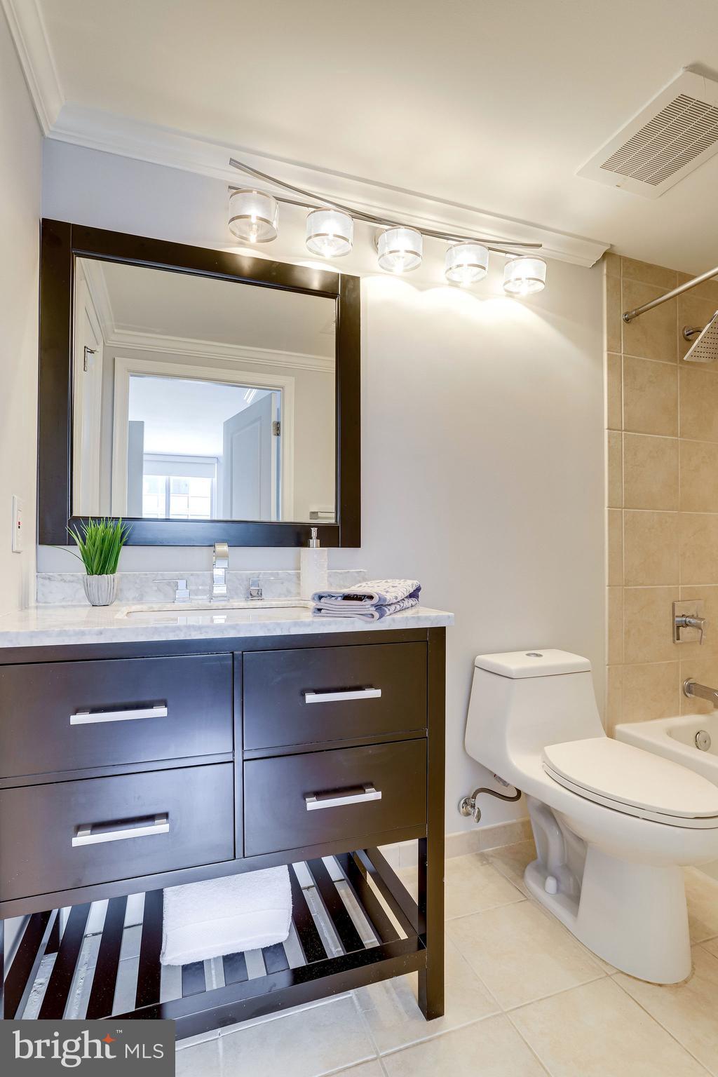 851 North Glebe Road, Unit 1417 Arlington, VA 22203 - Photo 43 of 66