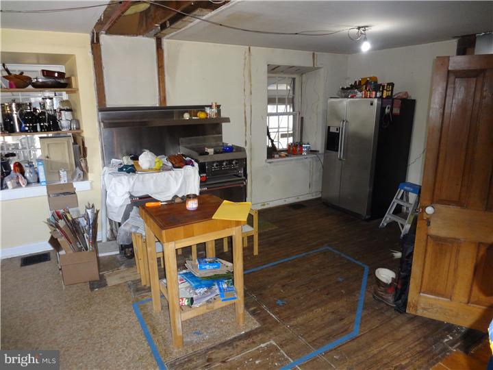 530 Corner Ketch Road Downingtown, PA 19335 - Photo 11 of 25 Gallery Image 11