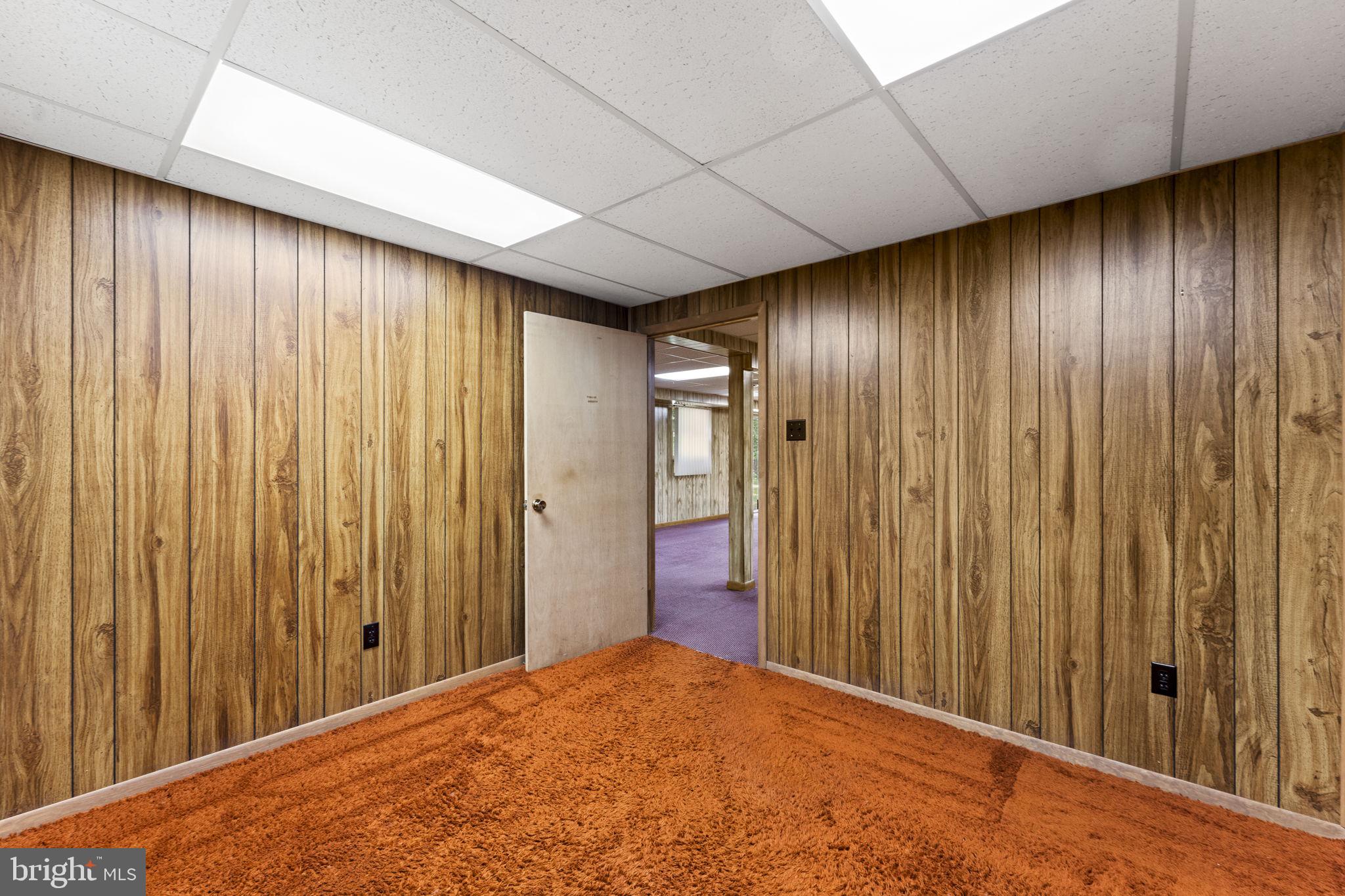 11053 Brent Town Road Catlett, VA 20119 - Photo 56 of 76 Great office space!
