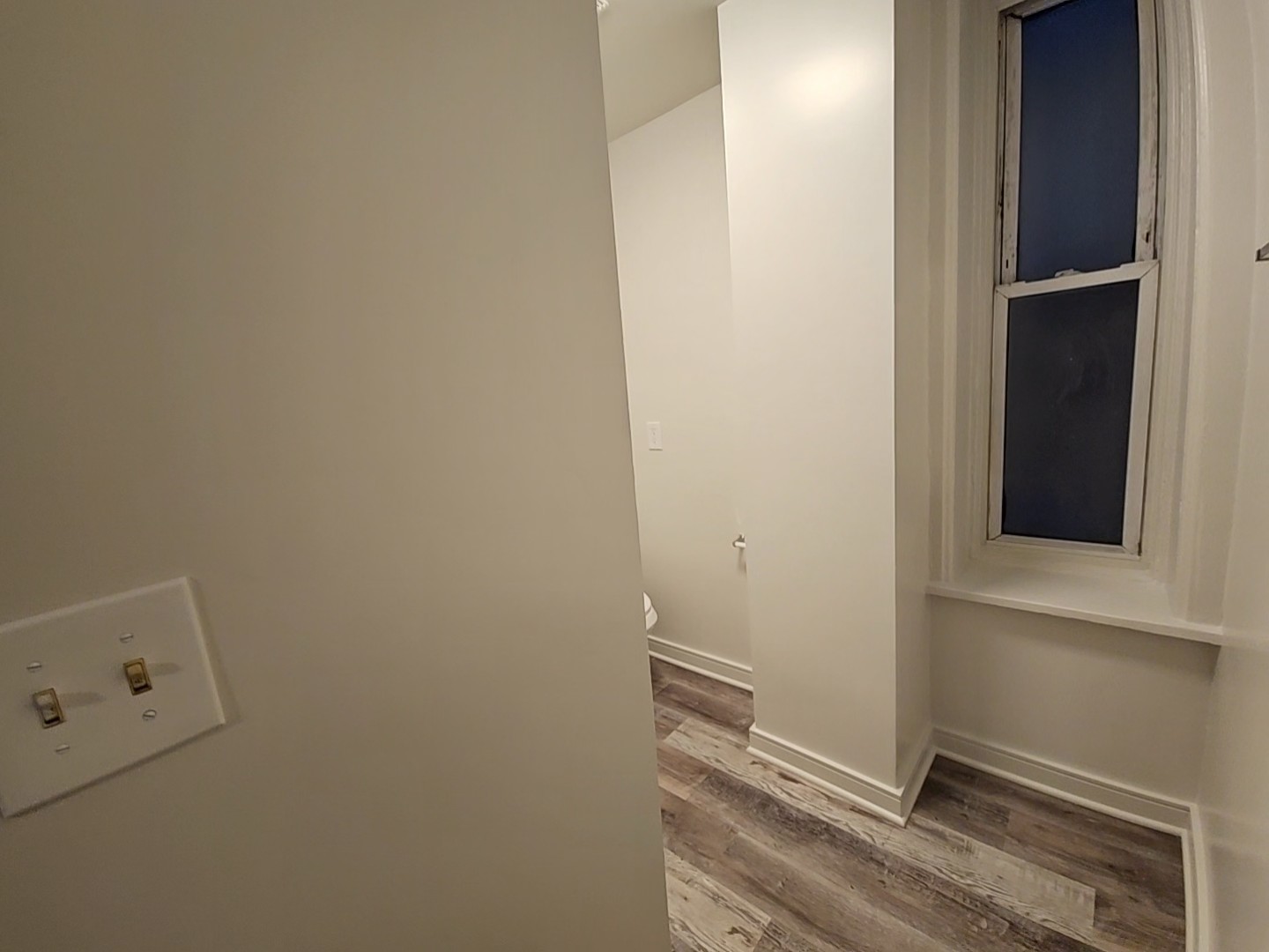 2216 West 21st Place, Unit 1F Chicago, IL 60608 - Photo 9 of 15 a view of an empty room