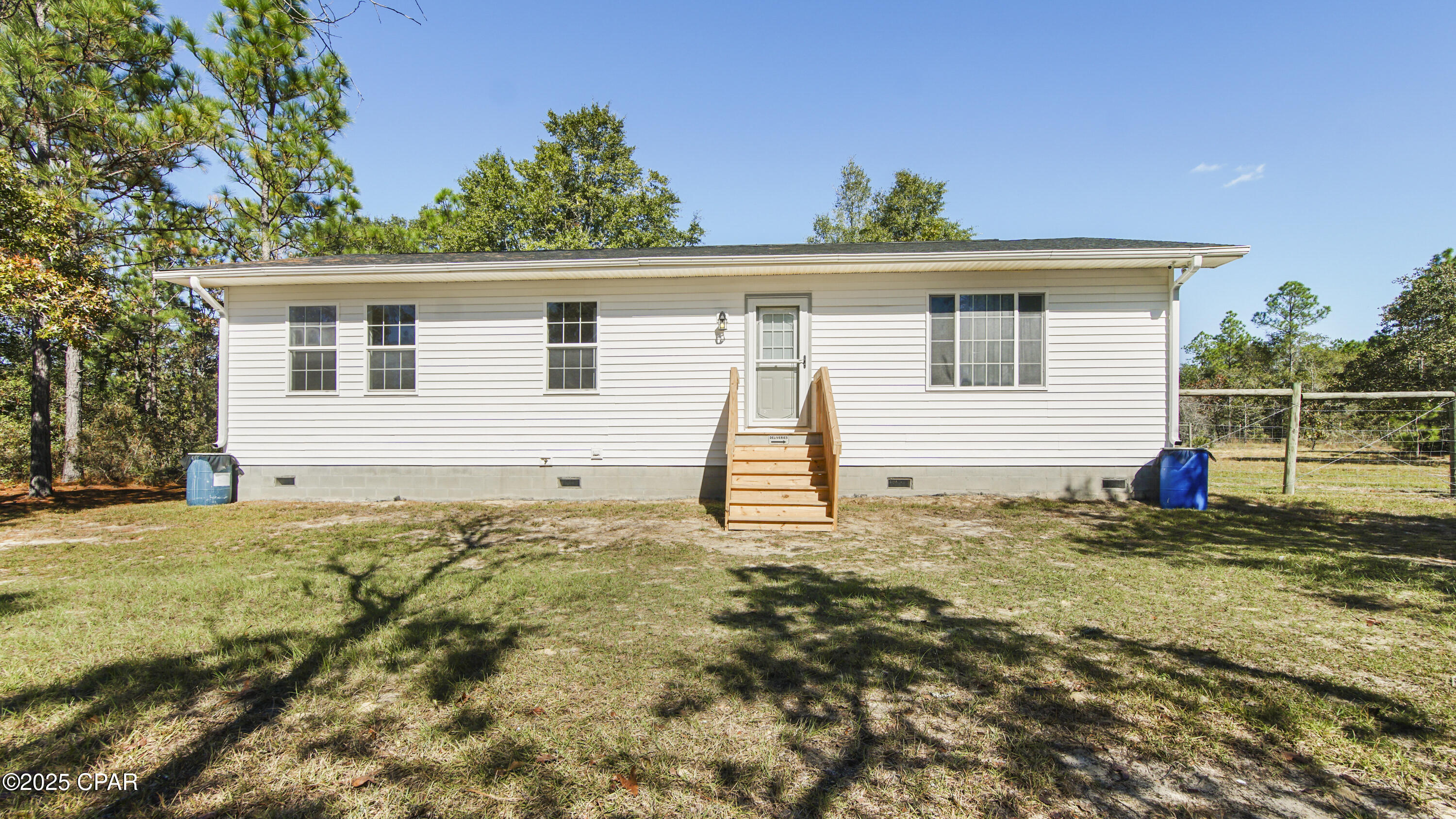 300 Deer Trail DeFuniak Springs, FL 32433 - Photo 1 of 44