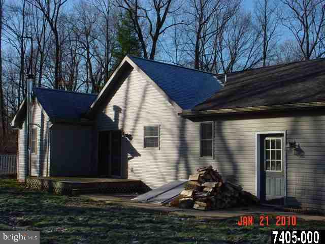 6601 Bull Road Dover, PA 17315 - Photo 2 of 14