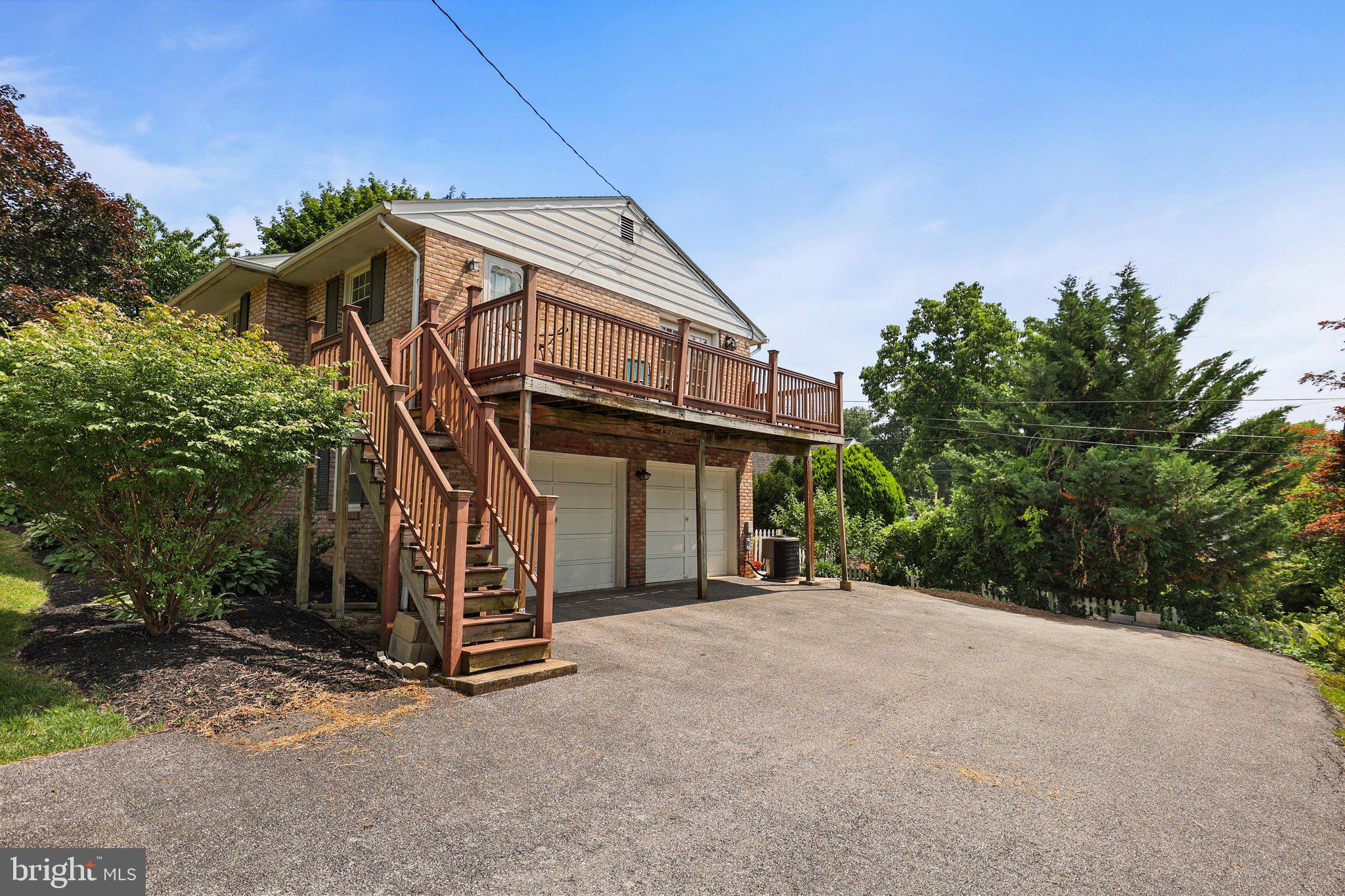 1390 Arlington Road York, PA 17403 - Photo 28 of 35 Gallery Image 28