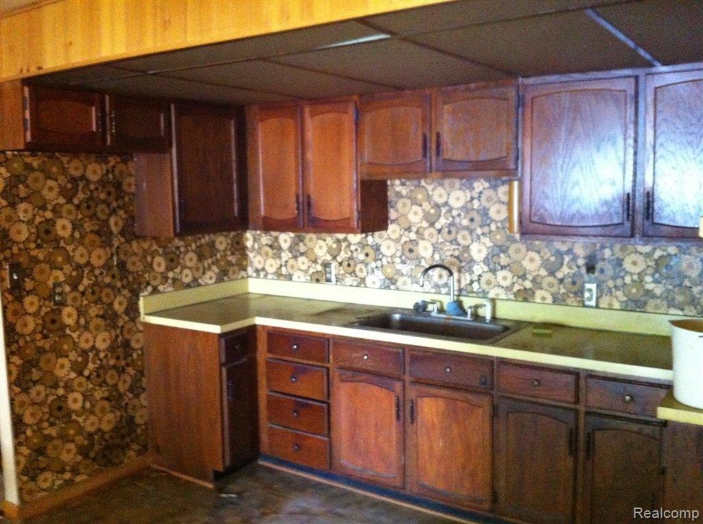 2533 Rubbins Road Howell, MI 48843 - Photo 10 of 19 IMG_1230.JPG