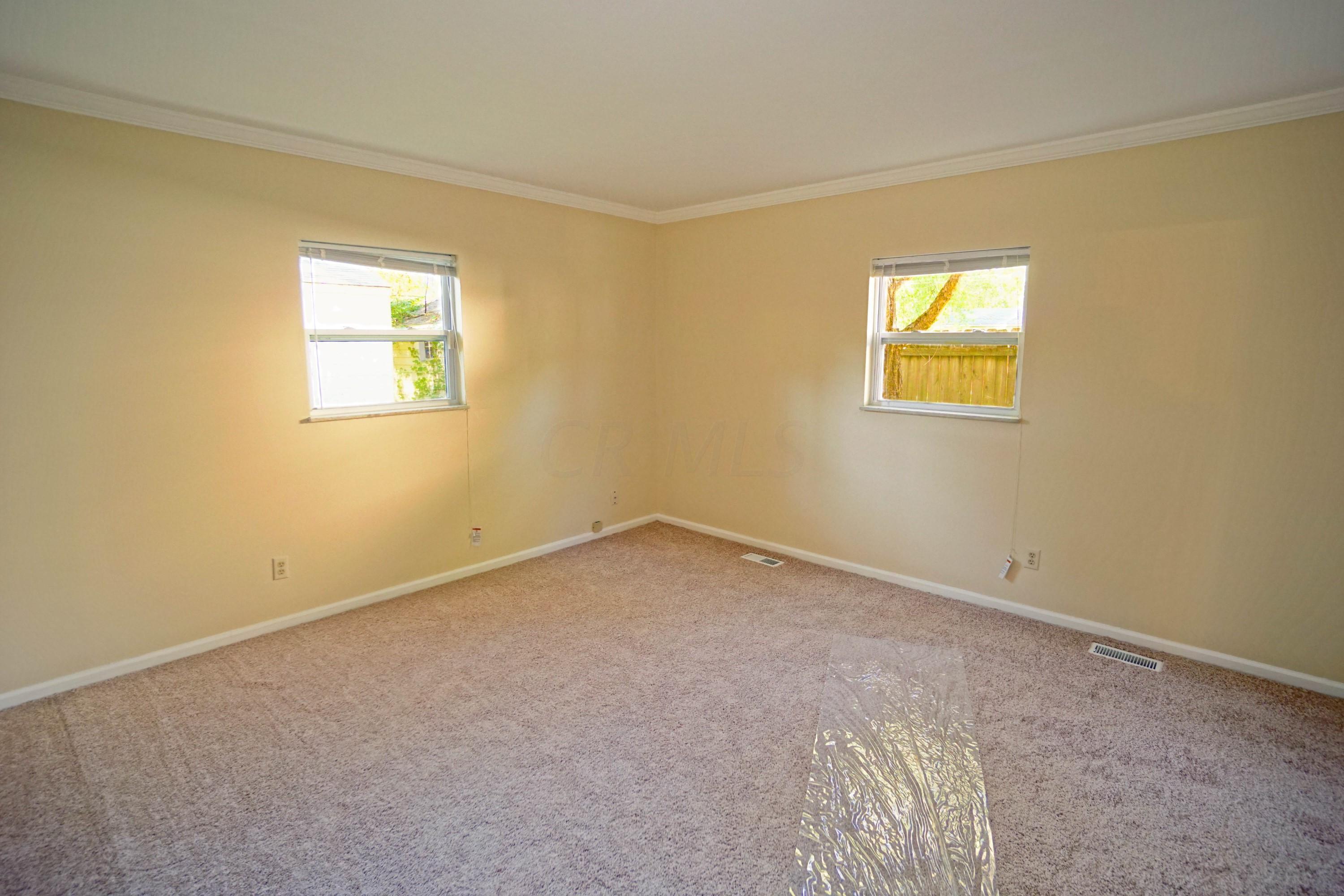 135 Lowell Road Columbus, OH 43209 - Photo 13 of 25 Gallery Image 13