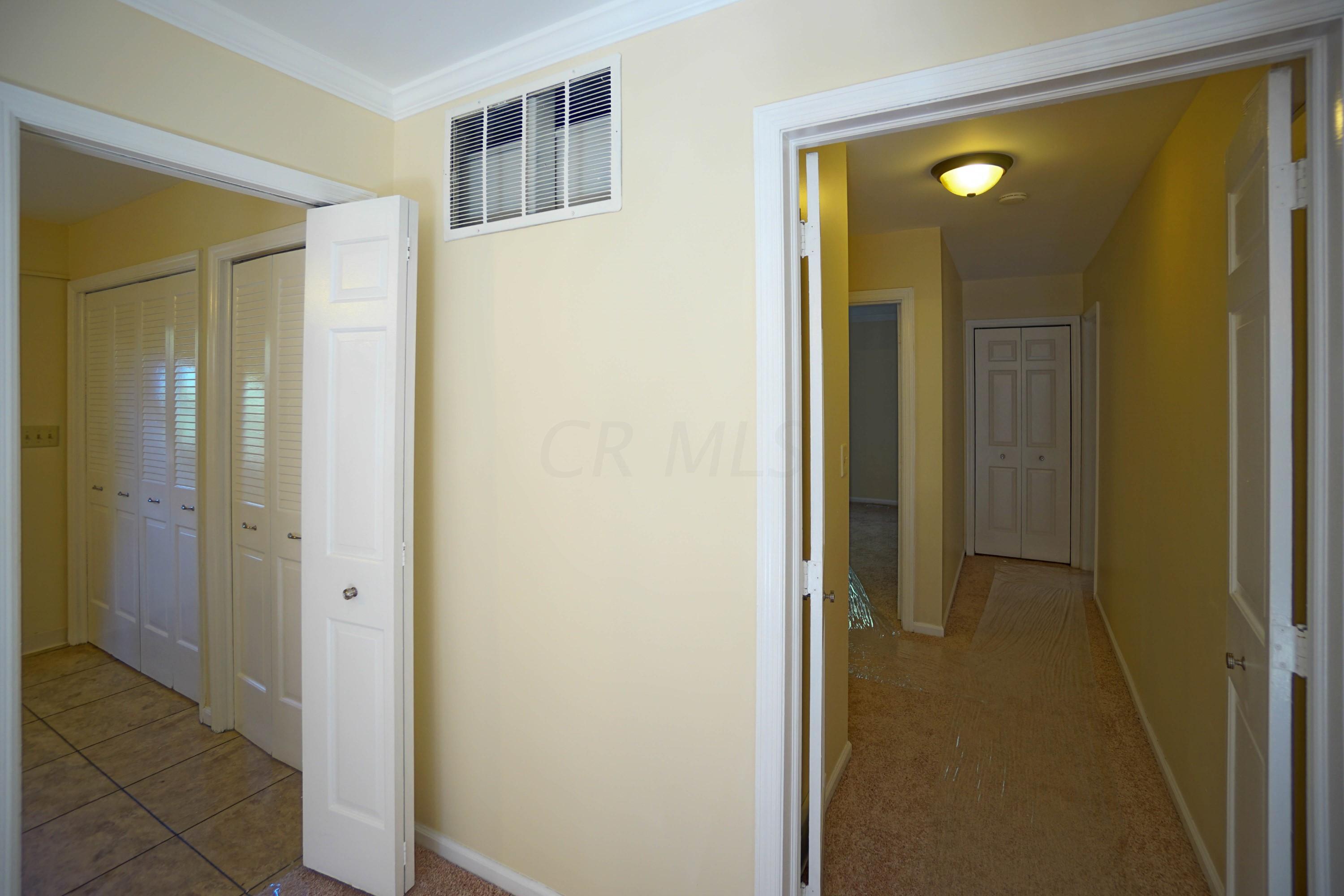 135 Lowell Road Columbus, OH 43209 - Photo 9 of 25 Gallery Image 9