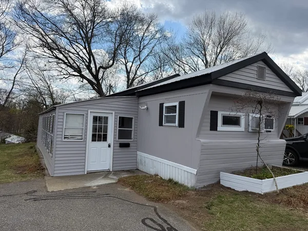 $149,000 | 181 Boston Post Road East, Unit 26, Marlborough, MA 01752
