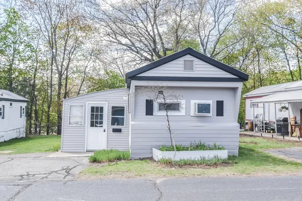 $149,000 | 181 Boston Post Road East, Unit 26, Marlborough, MA 01752