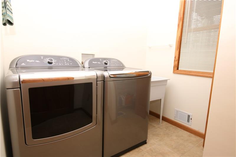 2335 South Ridge Drive Hidden Valley, PA 15502 - Photo 20 of 23