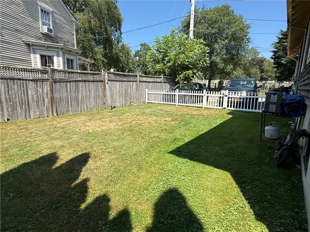 $1,900 | 60 Farewell Street, Newport, RI 02840