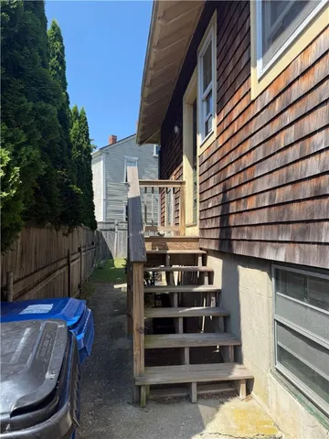 $1,900 | 60 Farewell Street, Newport, RI 02840