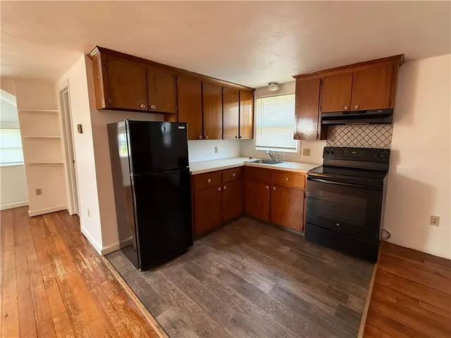 $1,900 | 60 Farewell Street, Newport, RI 02840