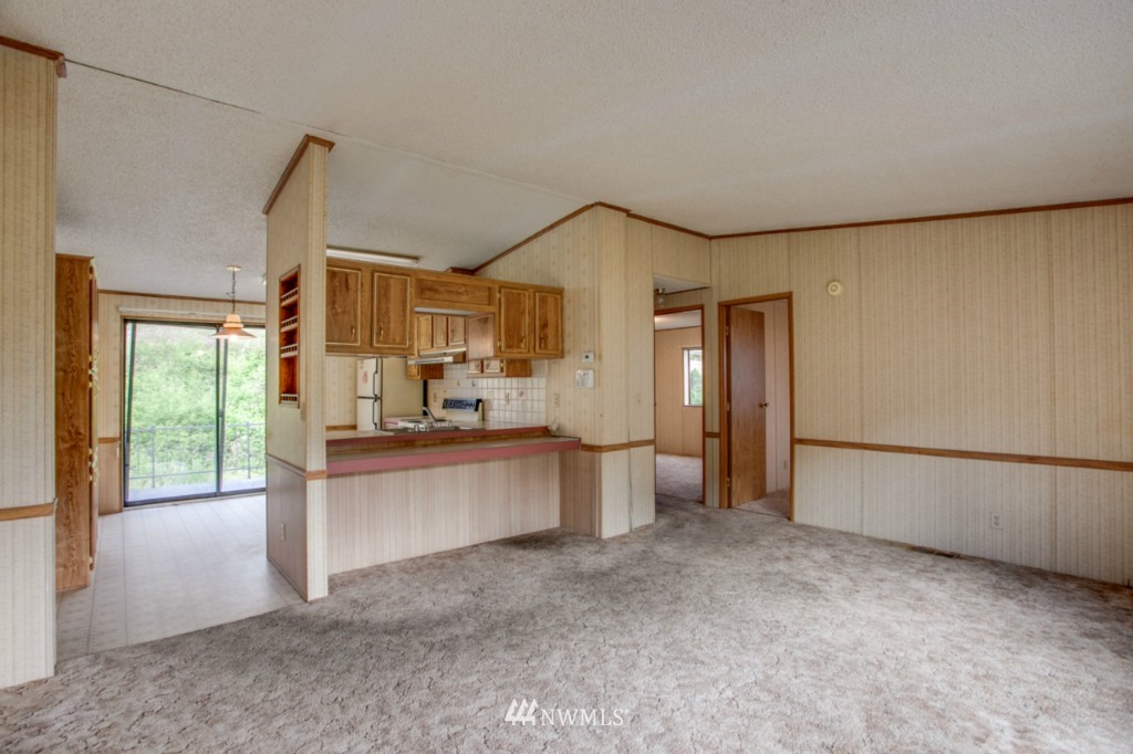 3225 Squilchuck Road Wenatchee, WA 98801 - Photo 11 of 25