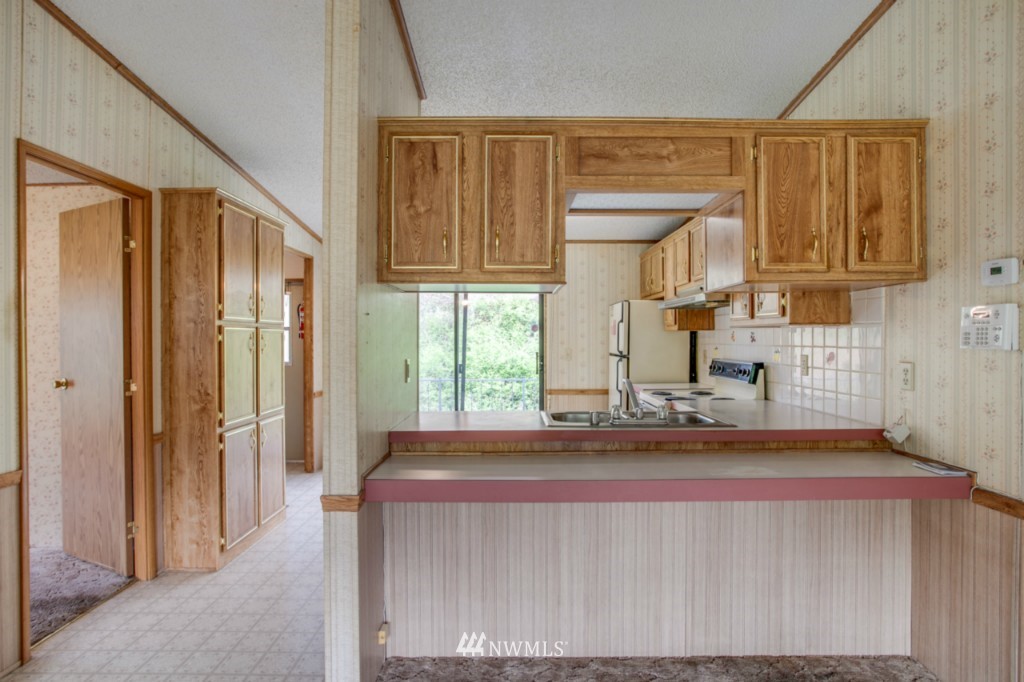 3225 Squilchuck Road Wenatchee, WA 98801 - Photo 12 of 25