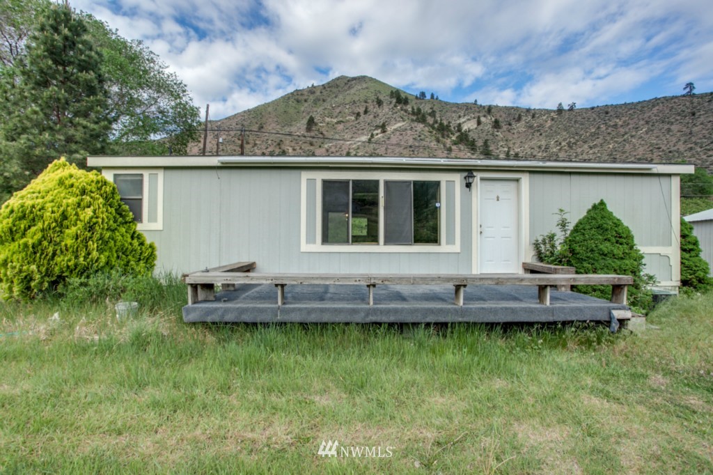 3225 Squilchuck Road Wenatchee, WA 98801 - Photo 4 of 25