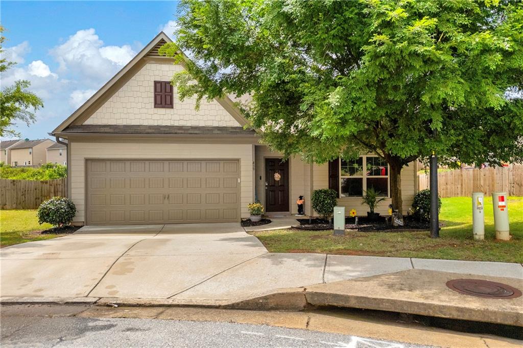 439 Fall Court Pendergrass, GA 30567 - Photo 2 of 25