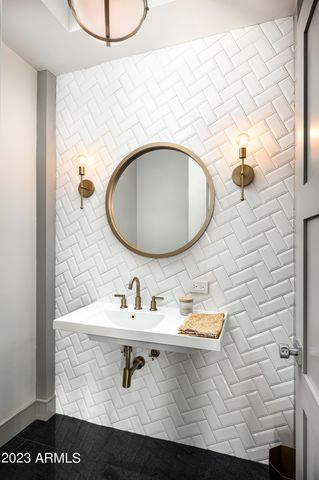 $3,699,999 | 4614 East Lafayette Boulevard, Phoenix, AZ 85018