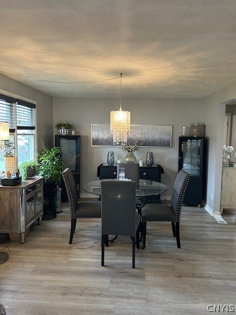 110 Leicestershire Road Irondequoit, NY 14621 - Photo 9 of 26 Dining room