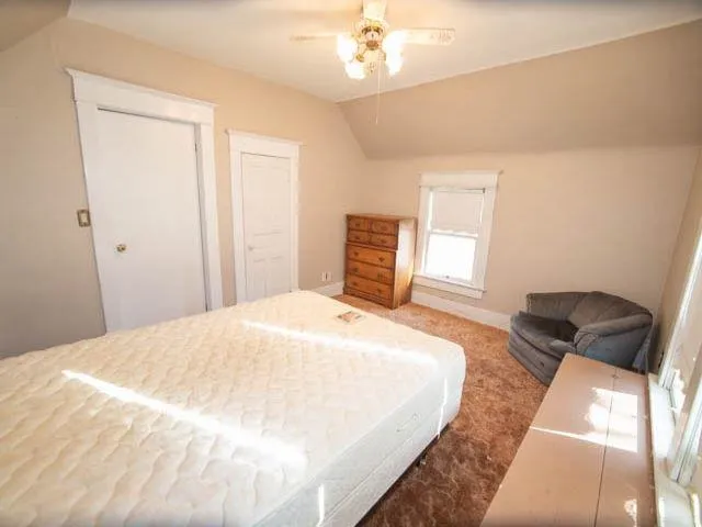 $75,000 | 218 South Jefferson Street, Hillsboro, KS 67063