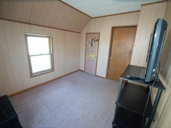$75,000 | 218 South Jefferson Street, Hillsboro, KS 67063