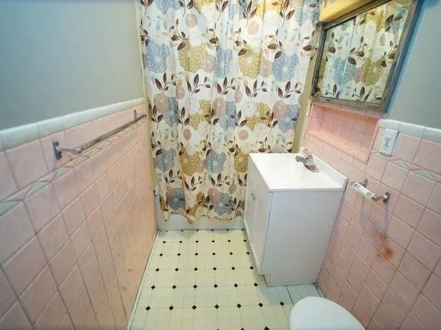 $75,000 | 218 South Jefferson Street, Hillsboro, KS 67063