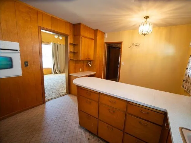 $75,000 | 218 South Jefferson Street, Hillsboro, KS 67063