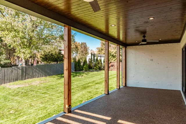 $1,399,900 | 126 Governors Point Boulevard, Hendersonville, TN 37075