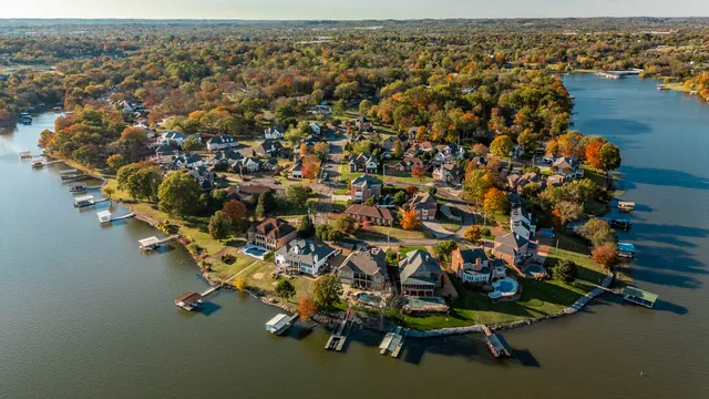 $1,399,900 | 126 Governors Point Boulevard, Hendersonville, TN 37075