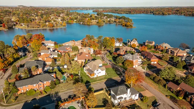 $1,399,900 | 126 Governors Point Boulevard, Hendersonville, TN 37075