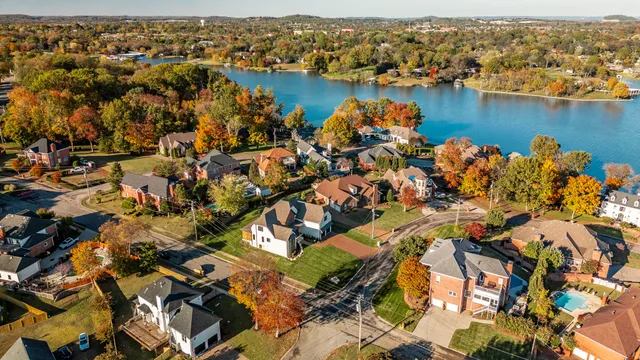 $1,399,900 | 126 Governors Point Boulevard, Hendersonville, TN 37075