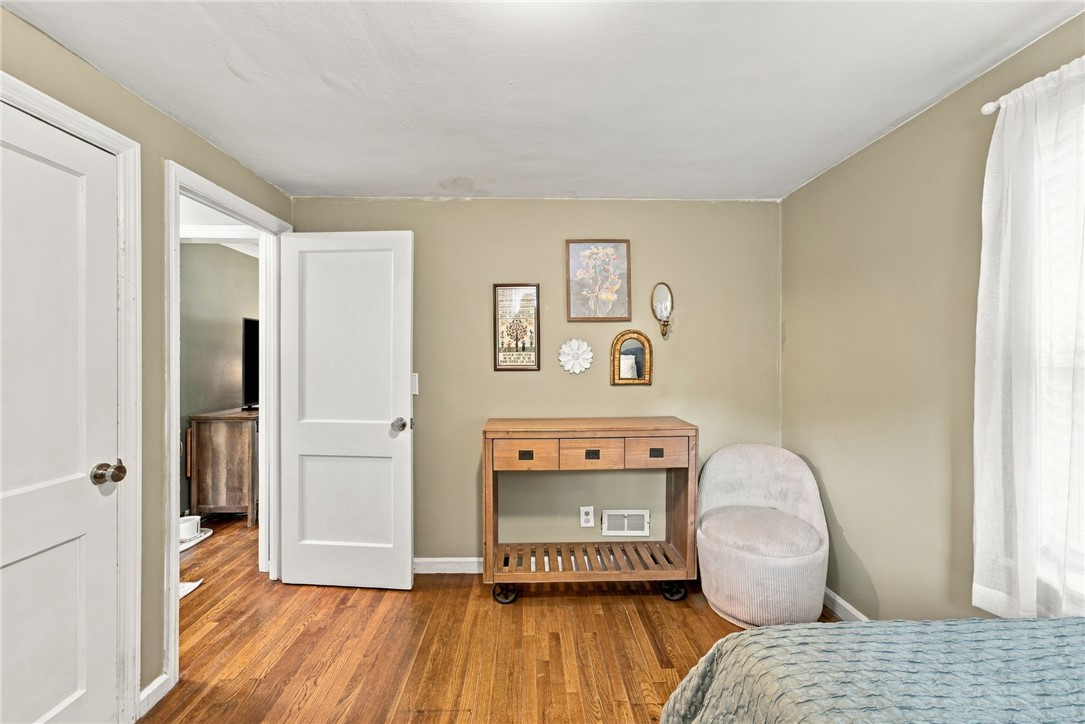 87 Potowomut Road Warwick, RI 02818 - Photo 19 of 38 Gallery Image 19