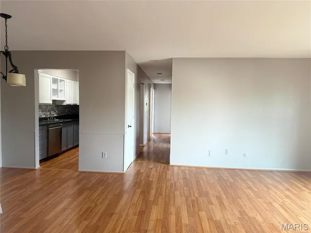 $159,000 | 160 Cumberland Park Court, Unit G, Ballwin, MO 63011