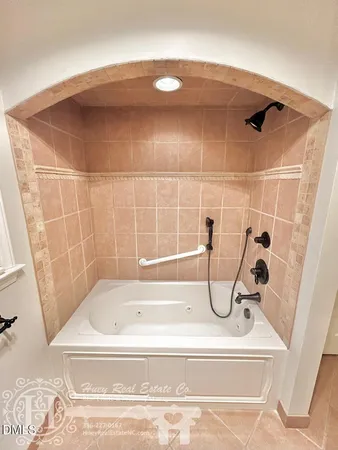 $2,095 | 204 Trail 4, Burlington, NC 27215
