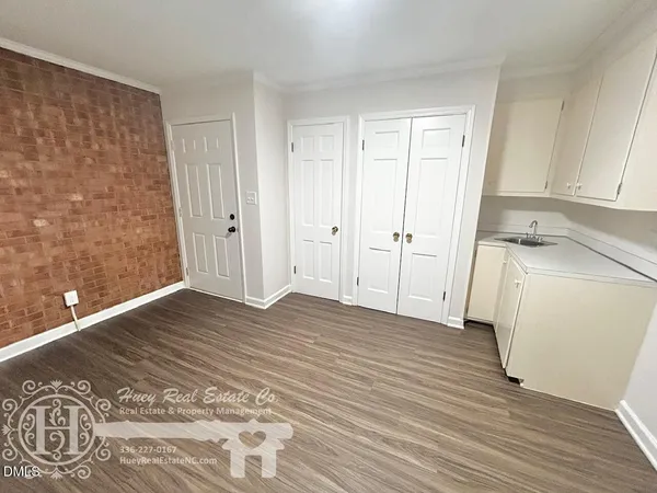 $2,095 | 204 Trail 4, Burlington, NC 27215