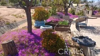 a view of a house with a outdoor space