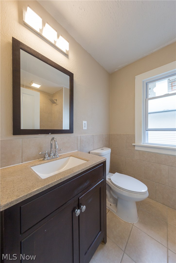 13379 Cedar Road Cleveland Heights, OH 44118 - Photo 20 of 27