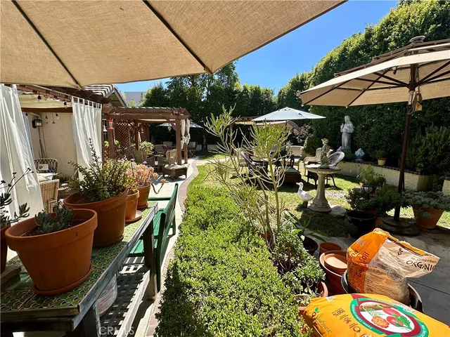 a view of outdoor space yard and patio