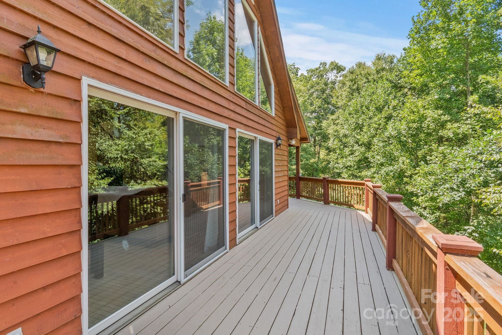 136 Grouse Point Road Hot Springs, NC 28743 - Photo 36 of 48 Gallery Image 36