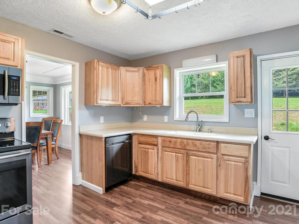 20 Arvad Road Candler, NC 28715 - Photo 11 of 25 Gallery Image 11