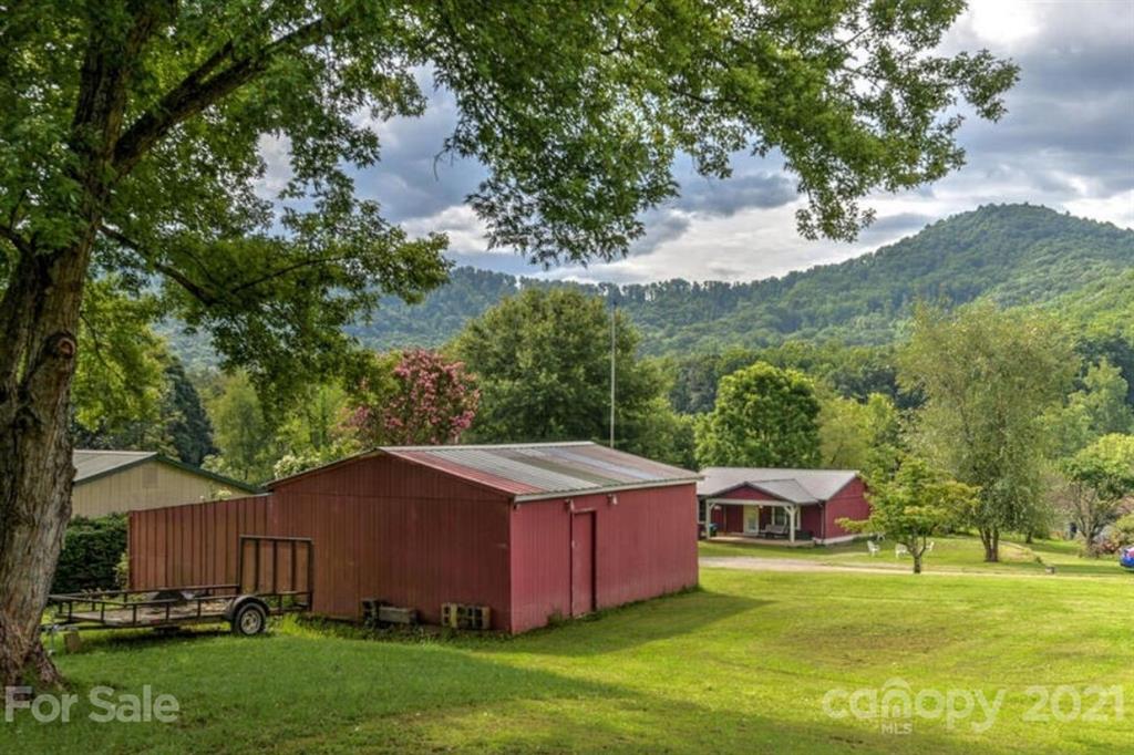 20 Arvad Road Candler, NC 28715 - Photo 3 of 25 Gallery Image 3