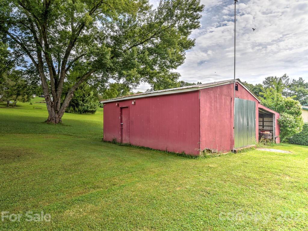 20 Arvad Road Candler, NC 28715 - Photo 22 of 25 Gallery Image 22