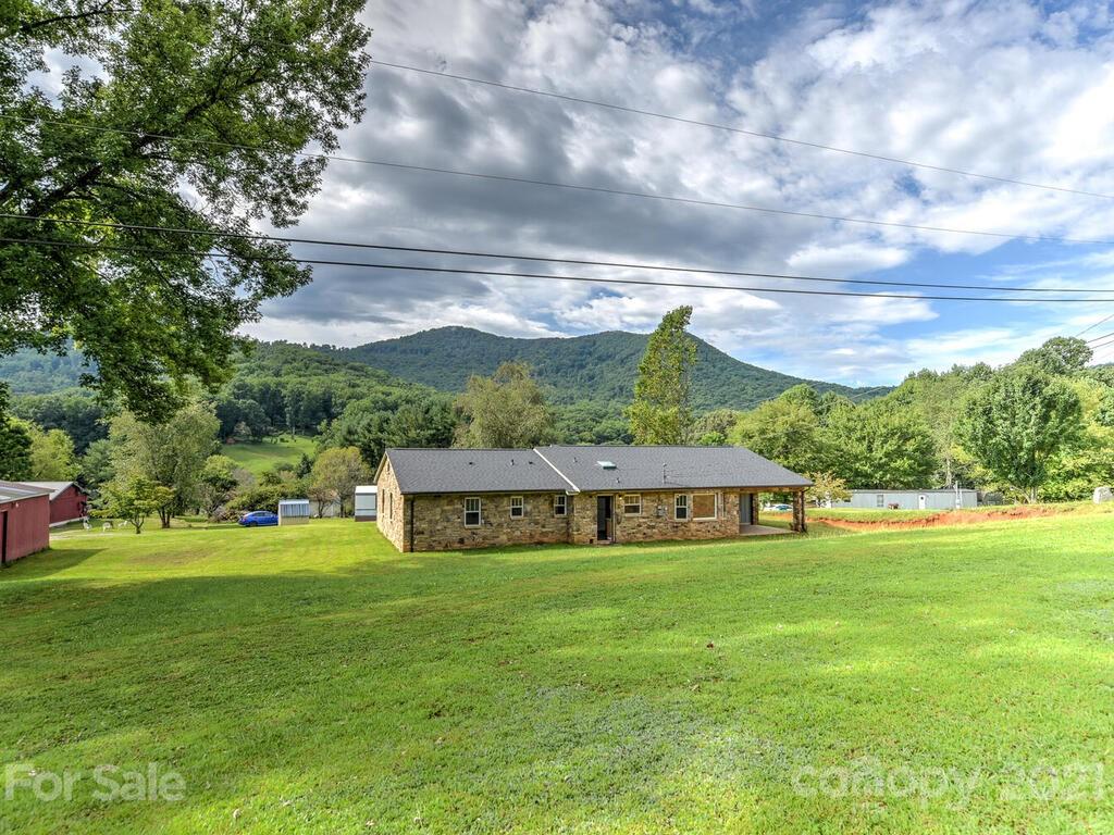20 Arvad Road Candler, NC 28715 - Photo 25 of 25 Gallery Image 25