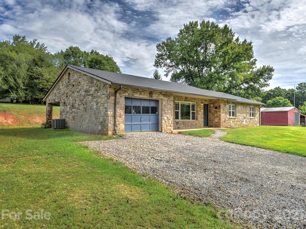 20 Arvad Road Candler, NC 28715 - Photo 4 of 25 Gallery Image 4
