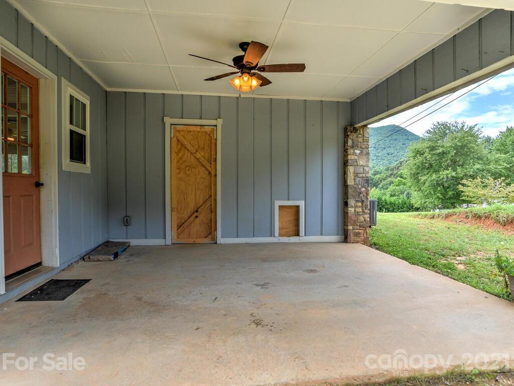 20 Arvad Road Candler, NC 28715 - Photo 5 of 25 Gallery Image 5
